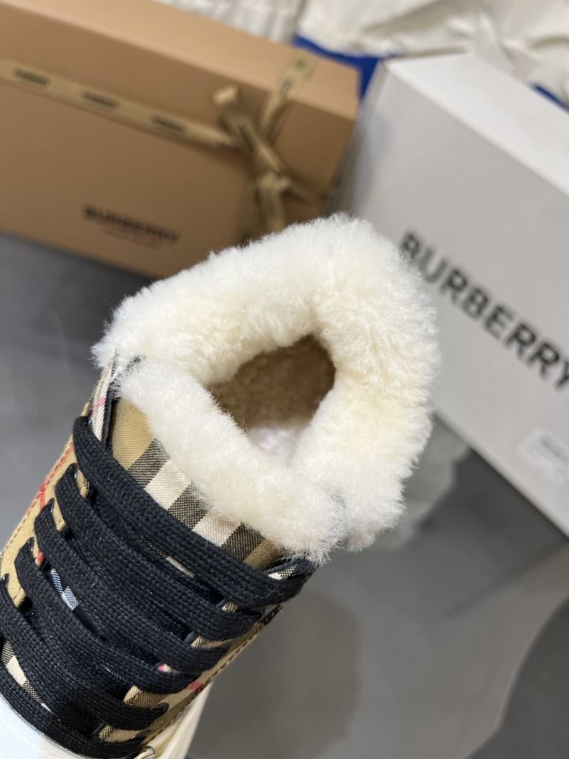 Burberry Low Shoes